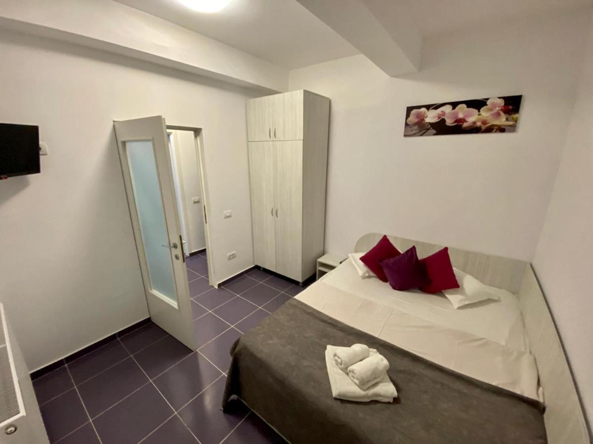 Apartament Ella D25 Mackerel Navodari Bagian luar foto