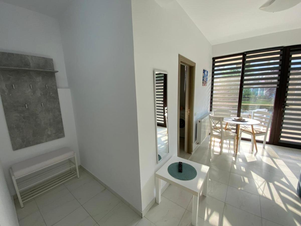 Apartament Ella D25 Mackerel Navodari Bagian luar foto