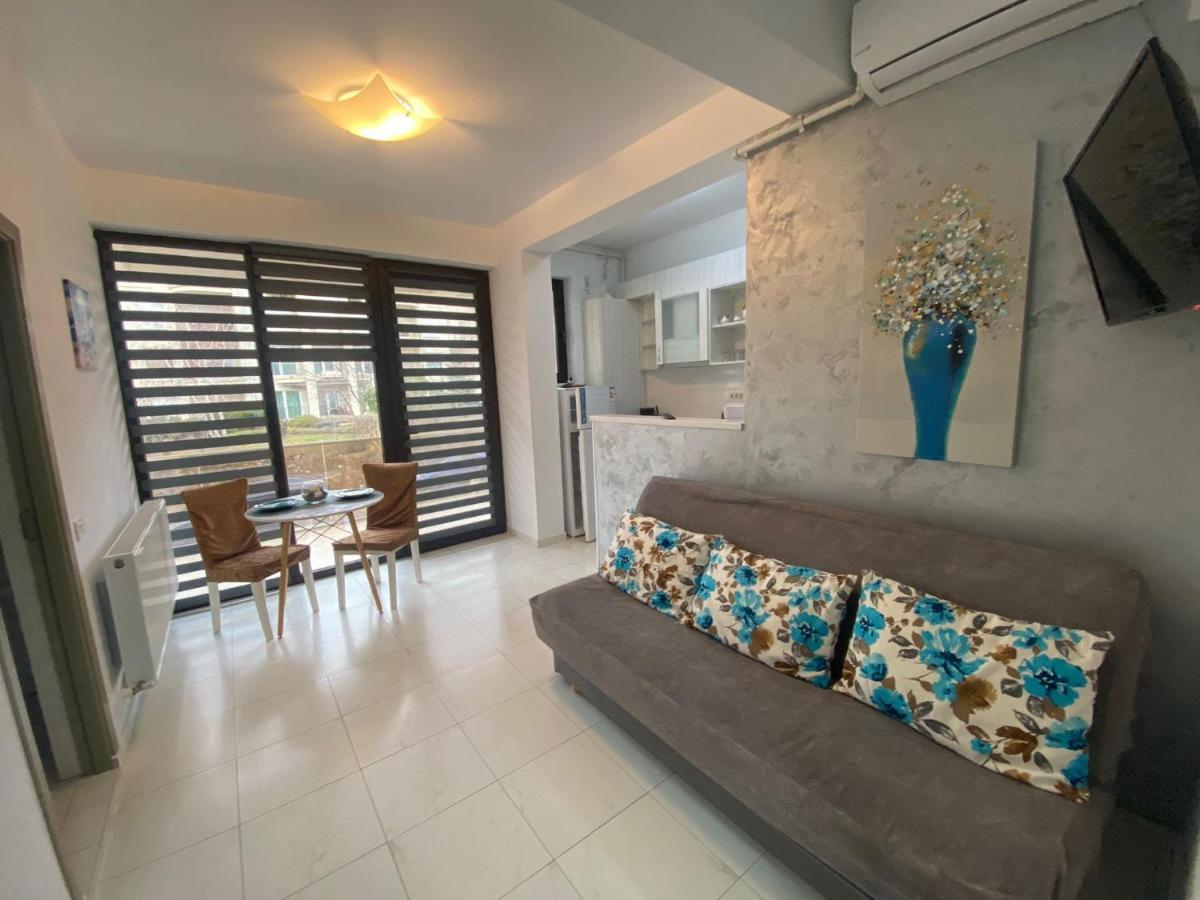 Apartament Ella D25 Mackerel Navodari Bagian luar foto
