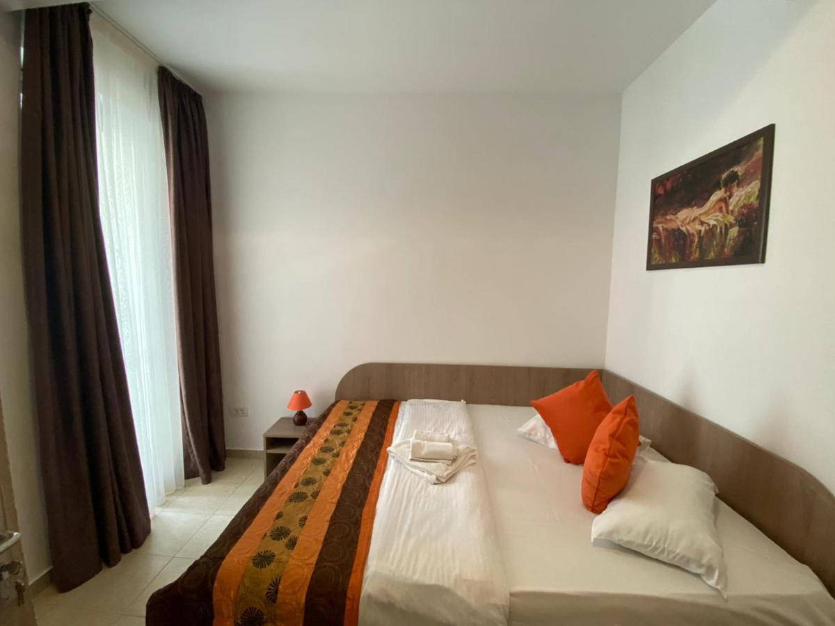 Apartament Ella D25 Mackerel Navodari Bagian luar foto