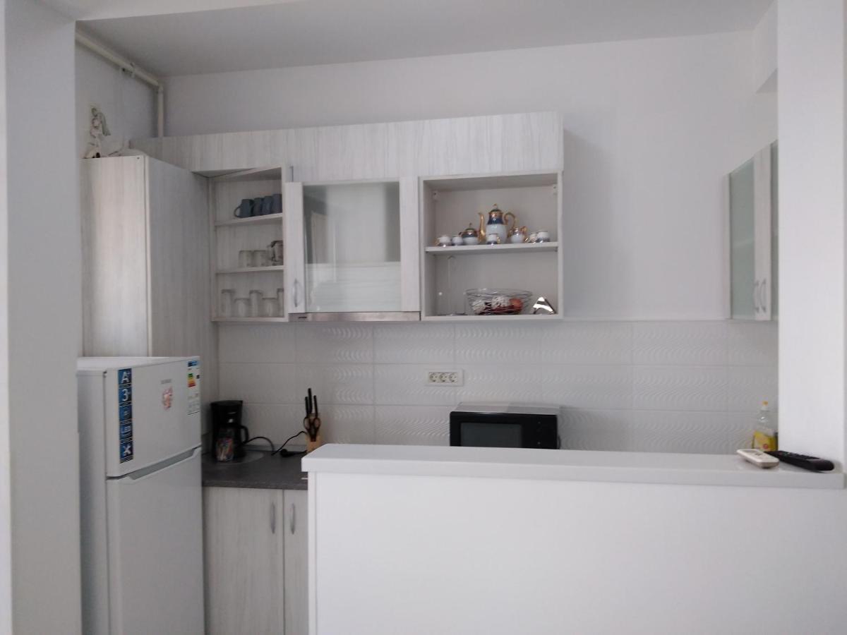 Apartament Ella D25 Mackerel Navodari Bagian luar foto